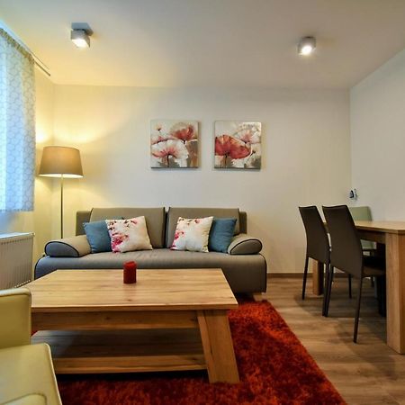 Apartment Dalibor II With Private Entrance And Private Garage Špindlerŭv Mlýn Luaran gambar
