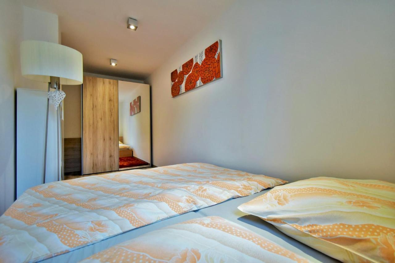 Apartment Dalibor II With Private Entrance And Private Garage Špindlerŭv Mlýn Luaran gambar