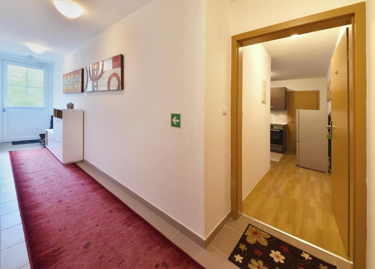 Apartment Dalibor II With Private Entrance And Private Garage Špindlerŭv Mlýn Luaran gambar